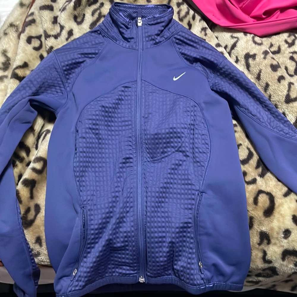 Nike define jacket